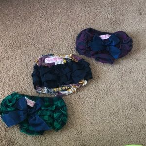 Ruffle Butts diaper covers 12-18M